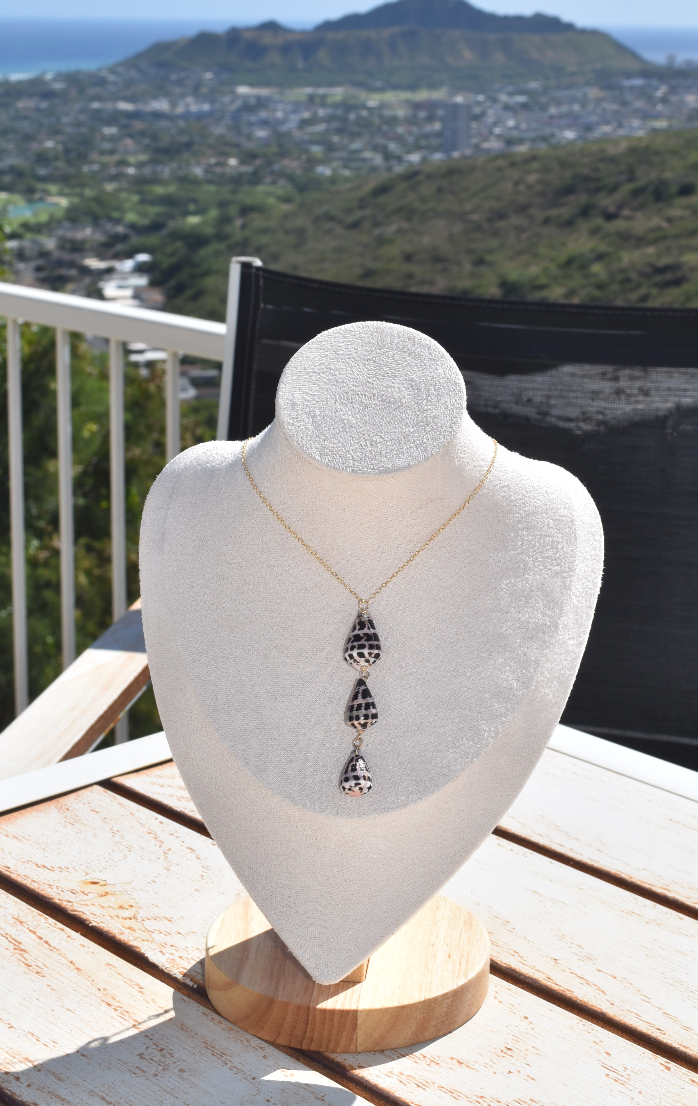 Hebrew Stacked Cone Necklace
